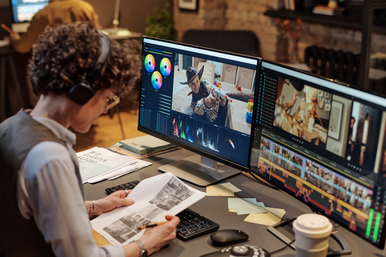 professional video editor at work in urban office 2026 01 08 00 12 16 utc